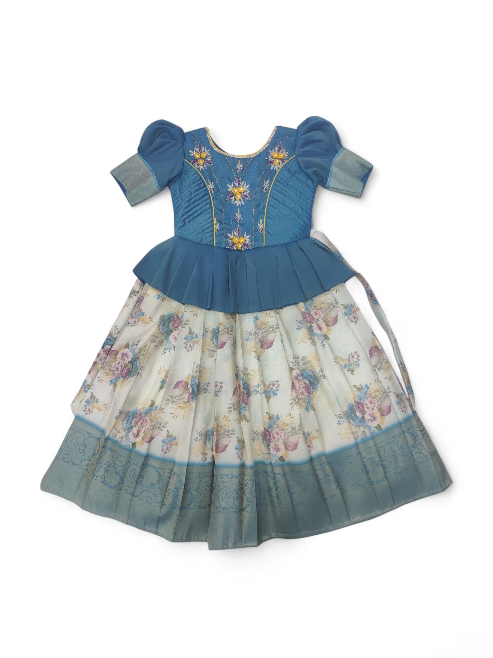 CS 5063 Size 38 BOBBY GIRL 16 to 17 years
