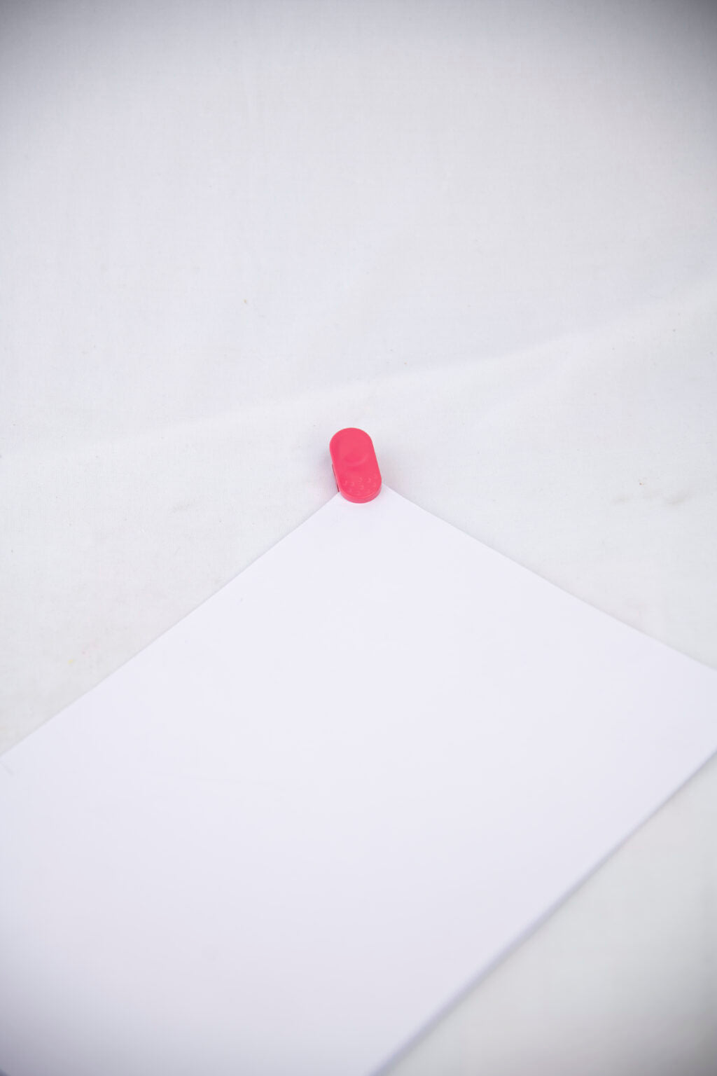 OFFICE MATE CLIP SMALL PLASTIC