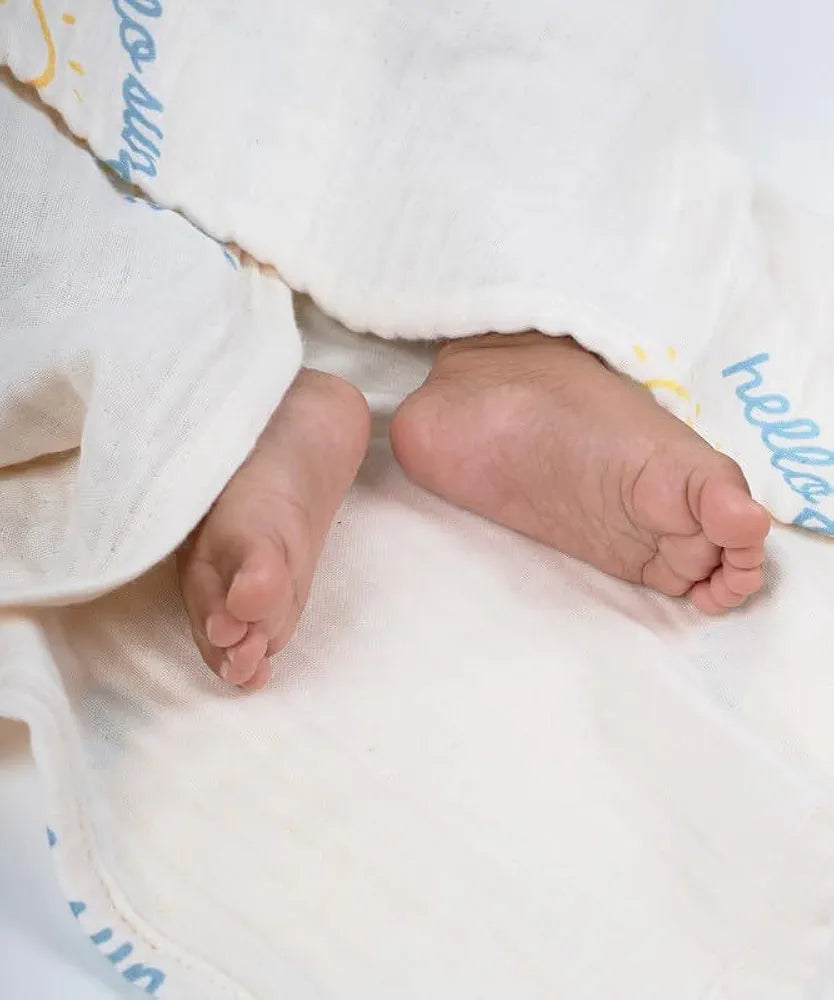 DT BAMBOO 4 LAYER BABY TOWEL 75X75CM
