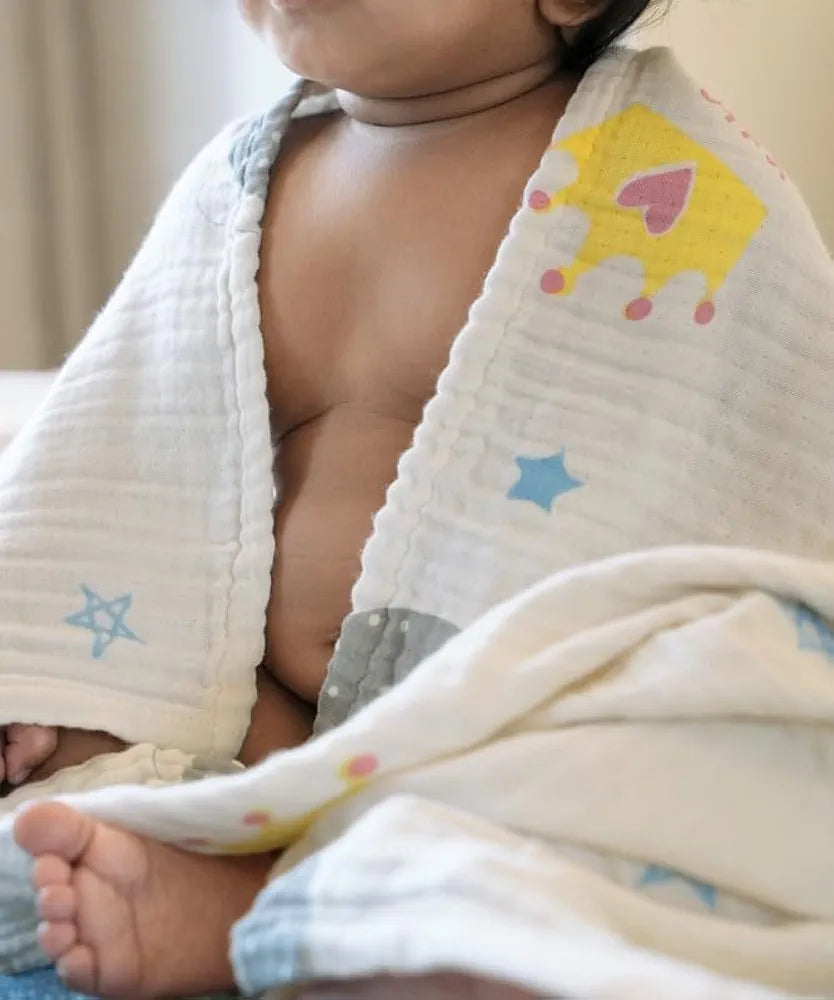 DT BAMBOO 4 LAYER BABY TOWEL 75X75CM