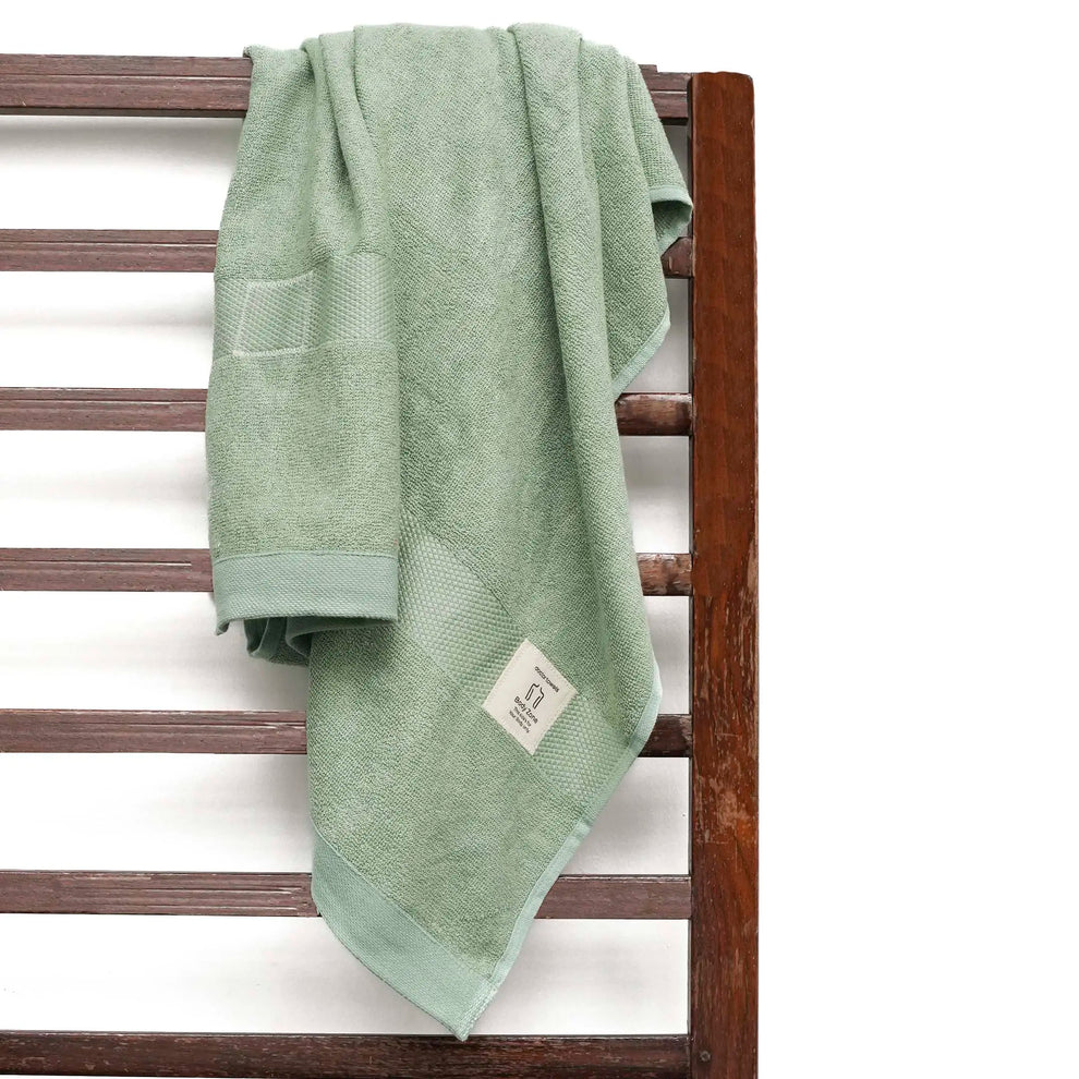 DT BANANA TERRY GR BATH TOWEL60X120CM