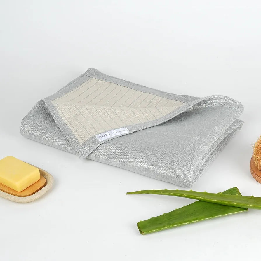 DT ALOEVERA BATH TOWEL